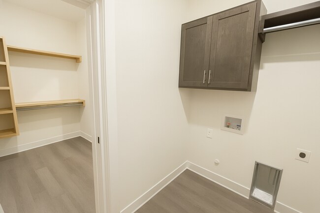 Photo - 1626/28 S Hickory Creek St Unit 1628 Hickory Creek