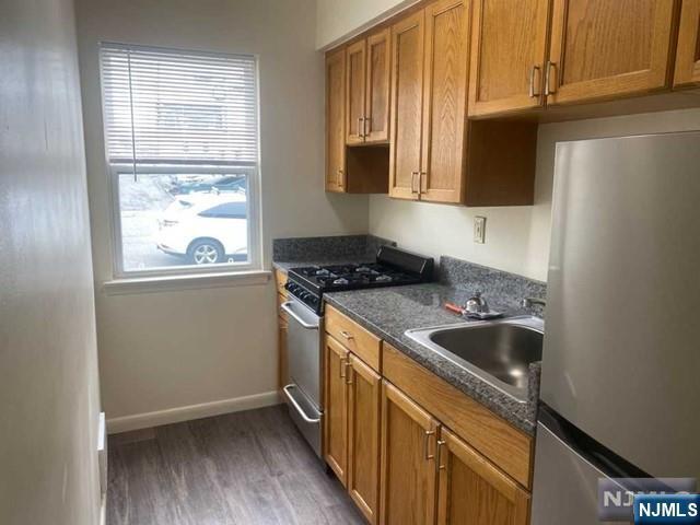 Photo - 11 N Maple Ave Apartment
