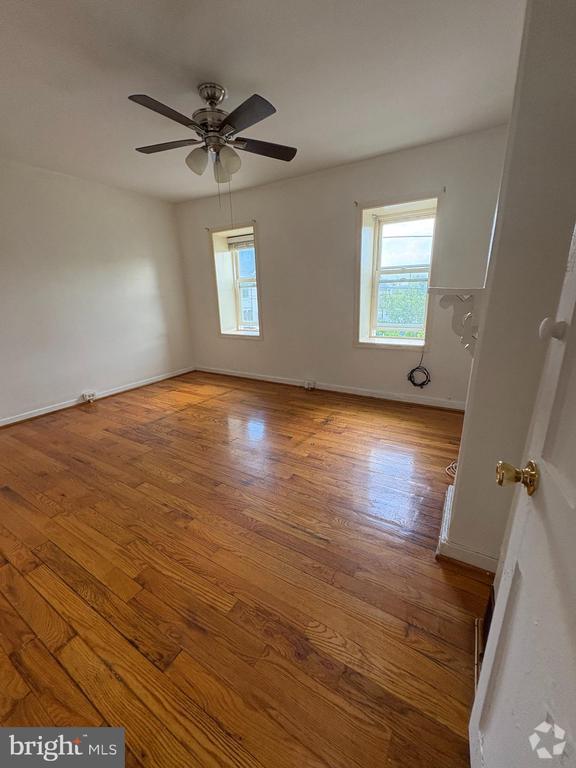Building Photo - 53 E Wood St Rental