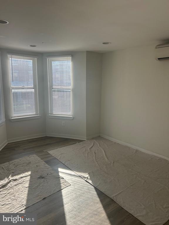 Photo - 501 W Girard Ave Unit 2R