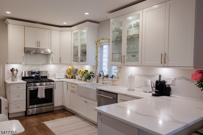 Photo - 33 Claremont Ave Unit 1