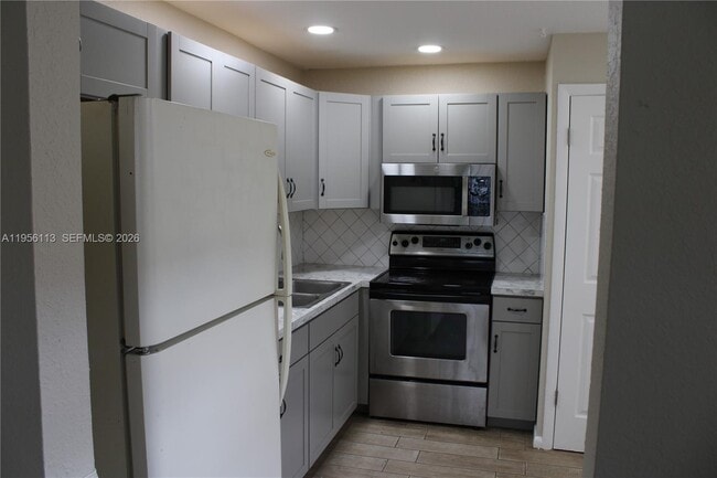 Photo - 2740 SW 46th St Unidad 2