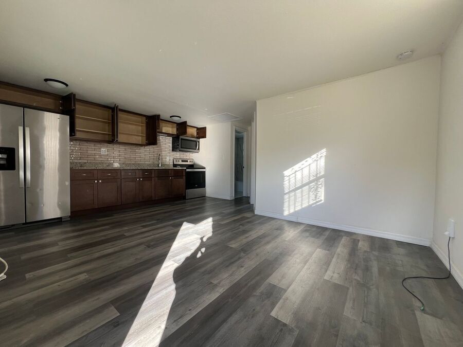 Photo - 9318 Grandfield-A Unidad A