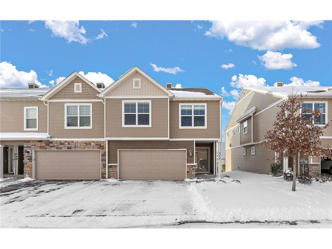 Building Photo - 344 Stonewood Pl