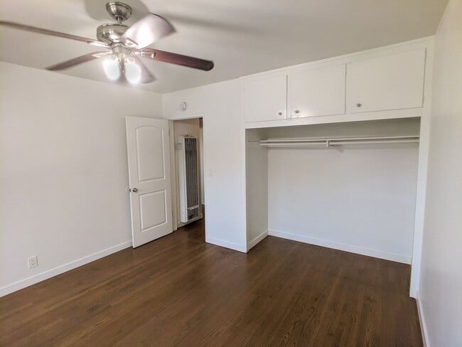 Photo - 3554 Brenton Ave Unidad 3554 Brenton #A