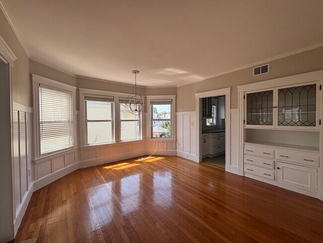 Photo - 603 High St Unidad 2