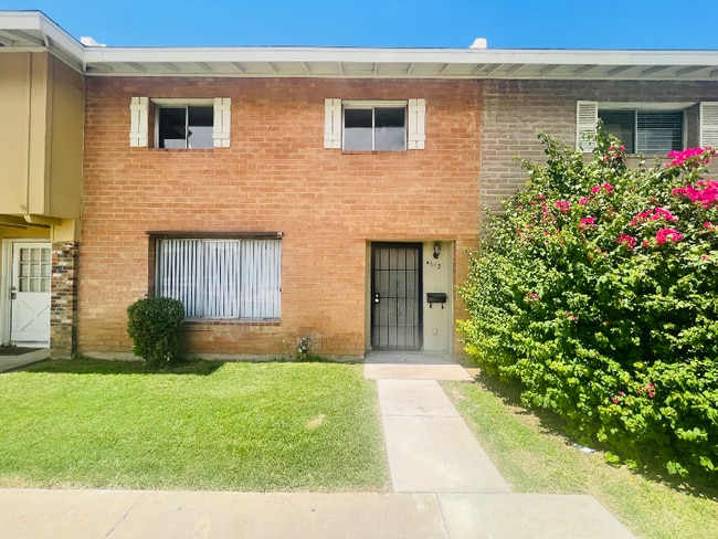 Building Photo - 4613 S Mill Ave