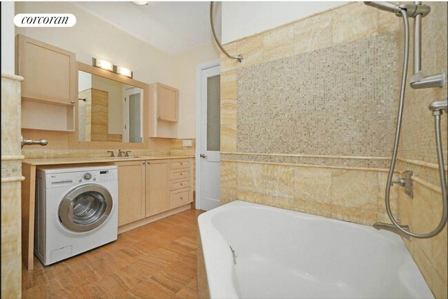 Photo - 742 St Nicholas Ave Condo