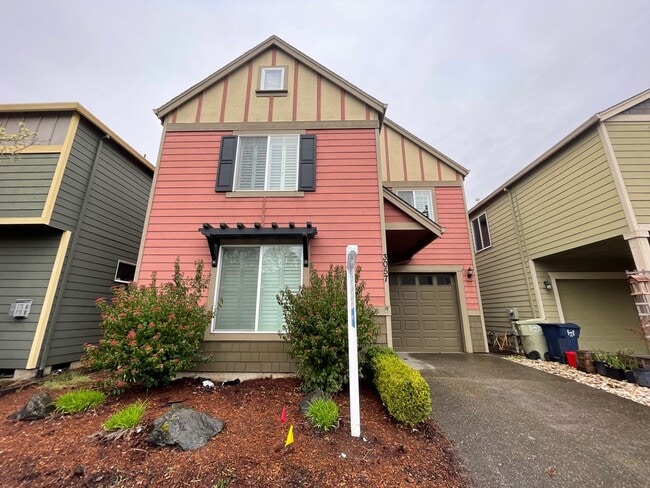 Photo - 3 Bedroom 2.5 Bathroom House with Bonus Room ~ Garage, A/C, includes Washer and Dryer ~ Close to ...