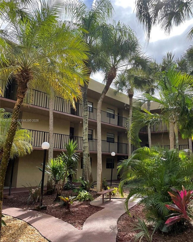 Photo - 10835 SW 112th Ave Unit 212
