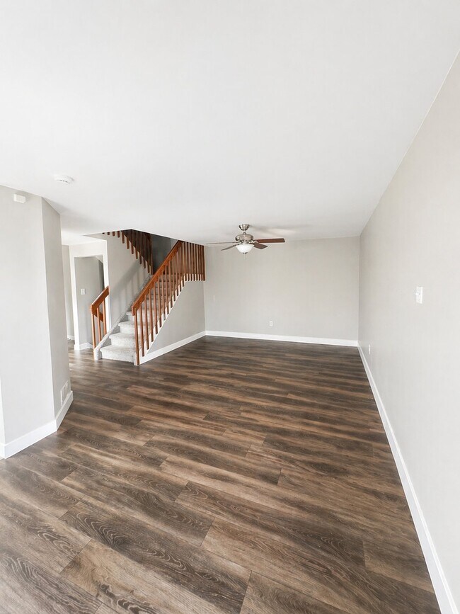 Photo - 11609 River Run Cir