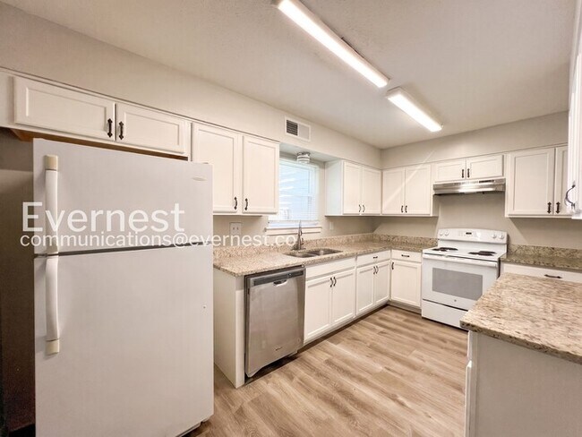 Photo - 3-Bed/2-Bath Home with Patio/Available Now!