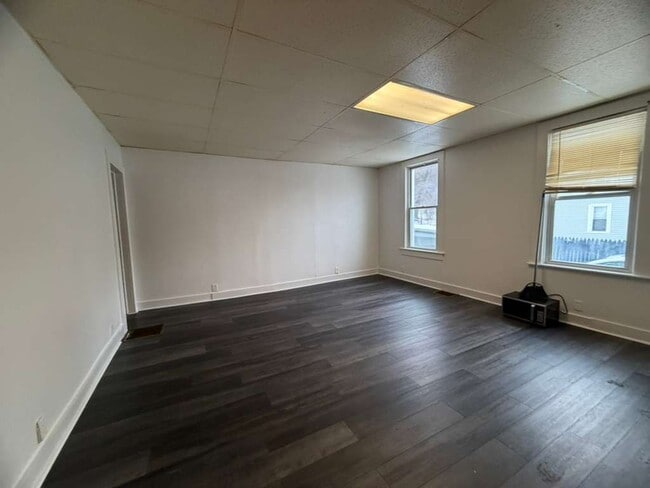 Photo - 1208 City St