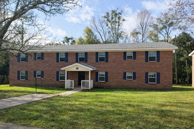 Building Photo - Heritage Oaks @ Navco (Promotion!)