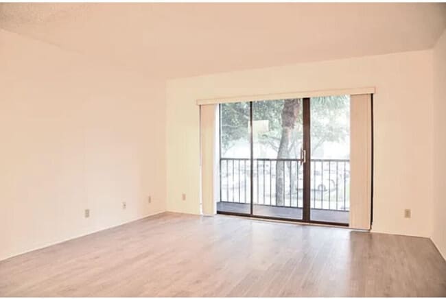 Photo - 209 Foxtail Dr Unit D2