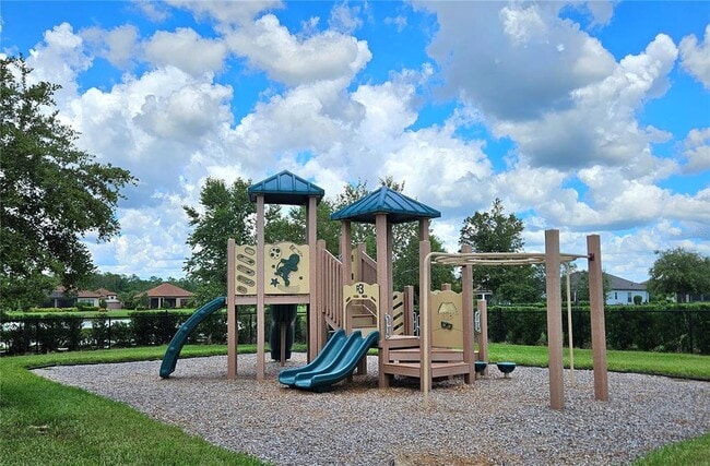 3390 Francoa Dr