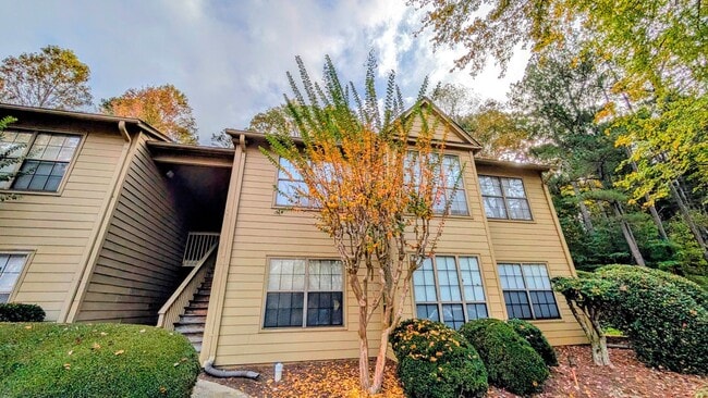 Photo - UPDATED & REMODELED 1 BED / 1 BATH CONDO IN SOUGHT-AFTER LOCATION! Unit 200 G