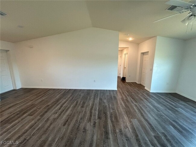 Building Photo - 131 Carousel Ave Rental
