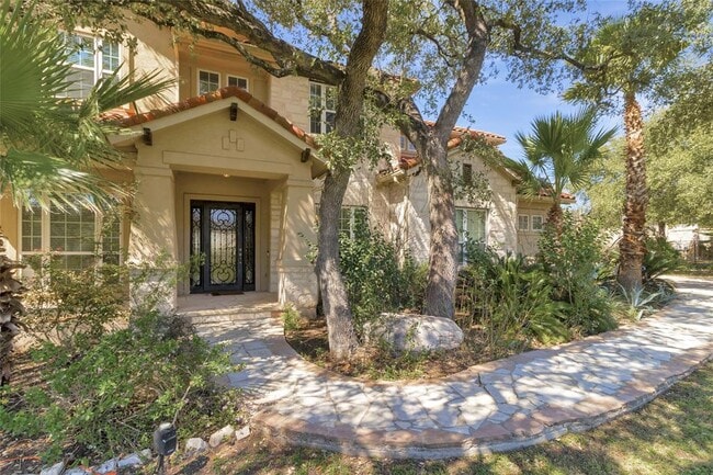 Building Photo - 5600 Laguna Cliff Ln
