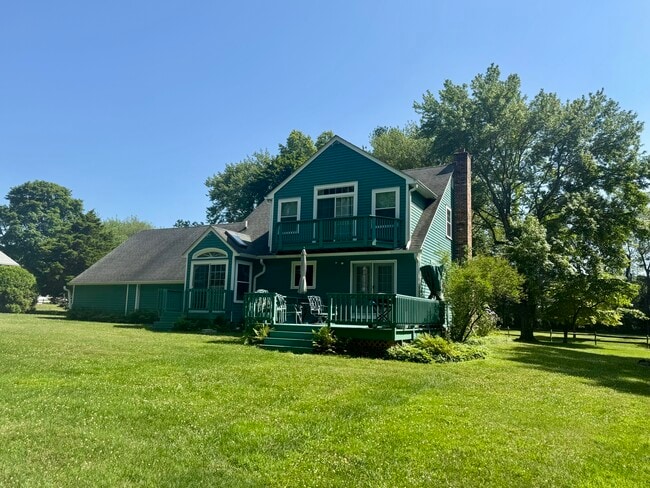 308 Burnt Plains Rd