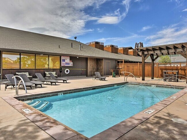 Photo - 2245 Sidewinder Dr Unit Apt 528