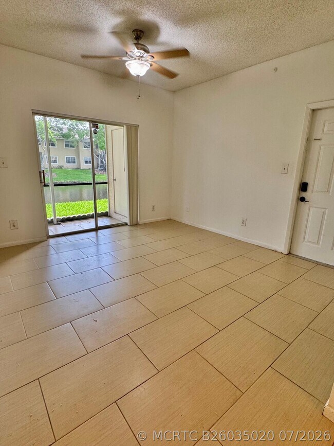 Photo - 640 Cypress Club Way Unit J12