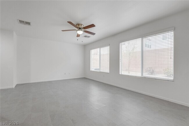 Photo - 6757 Thalia River St