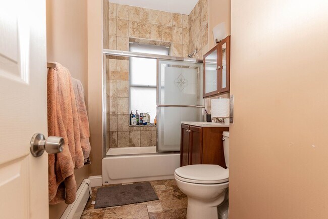 Photo - AWESOME ALLSTON 2 BED FOR 9/1
