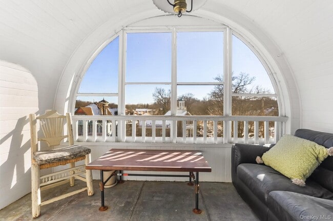 Photo - 16 Bedford Rd