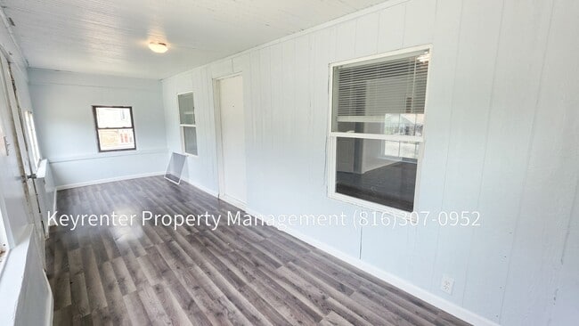 Photo - 4 Bedroom 1 bath