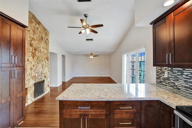 Photo - 8511 NW 54th St