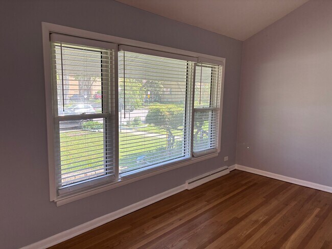 Photo - 6736 N Kimball Ave