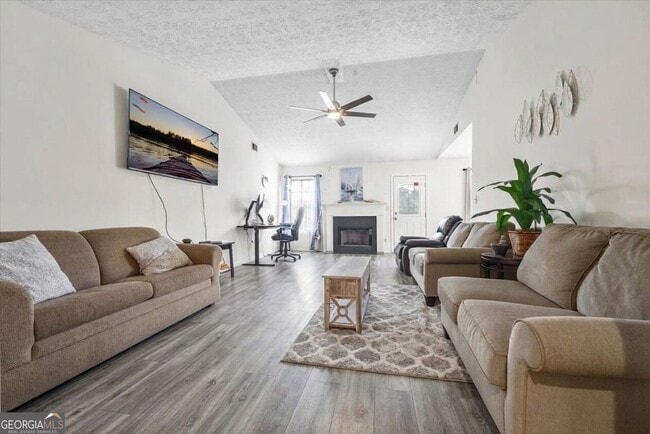 Photo - 6574 Oak Mill Ct