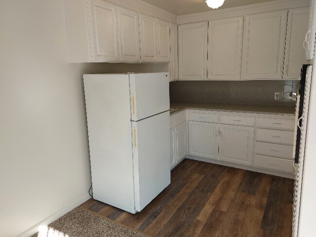 Photo - 1100 Ranchero Way Unidad Varies