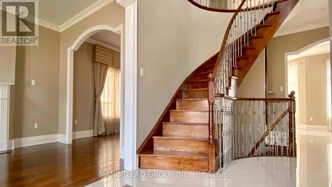 Photo - 47 Frybrook Crescent