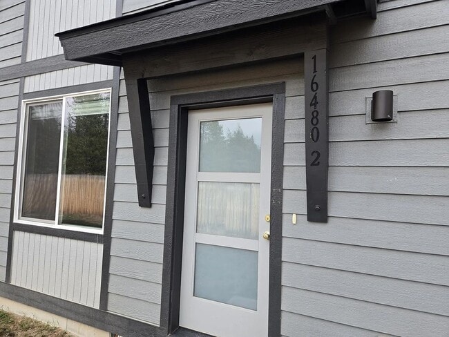 Building Photo - YECK-683 Unit 2