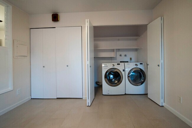 Photo - 2022 Ascot Dr