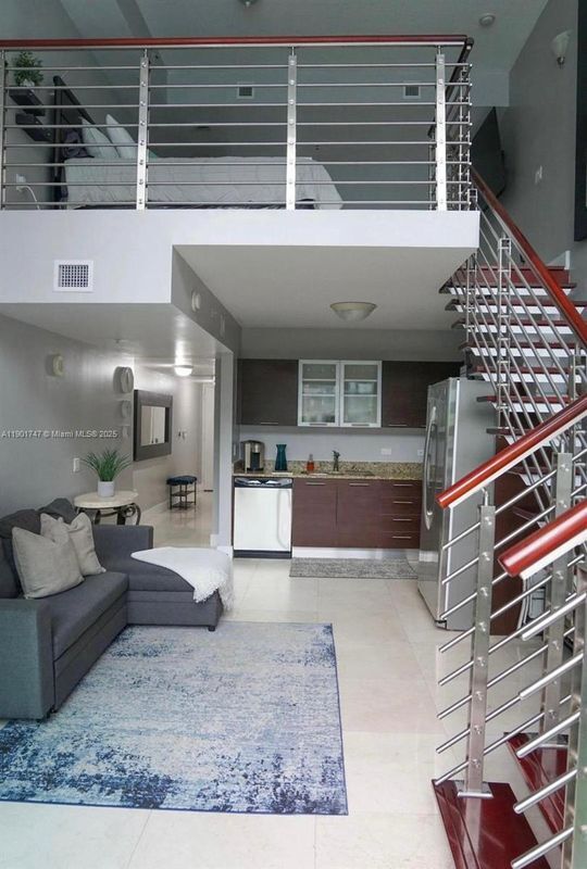 Photo - 41 SE 5th St