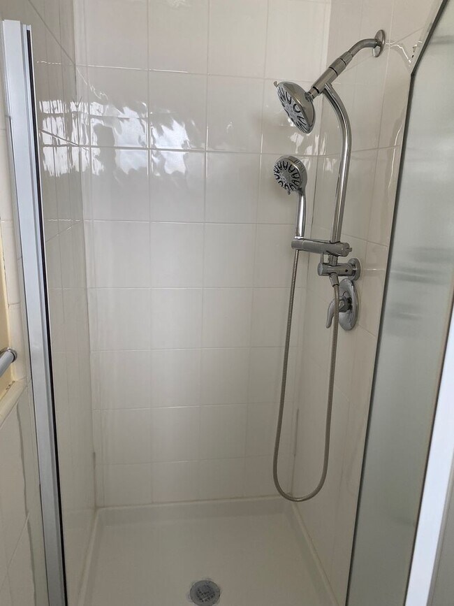 Photo - Beautiful 4 Bedroom Home for Rent in Huntington Beach