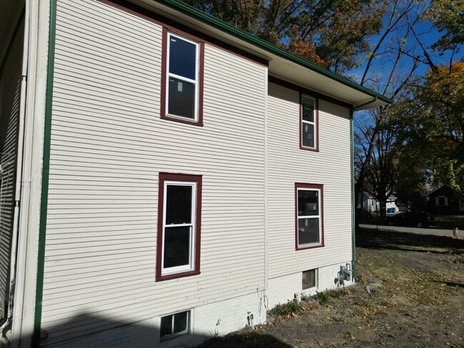 Photo - 623 S 4th St