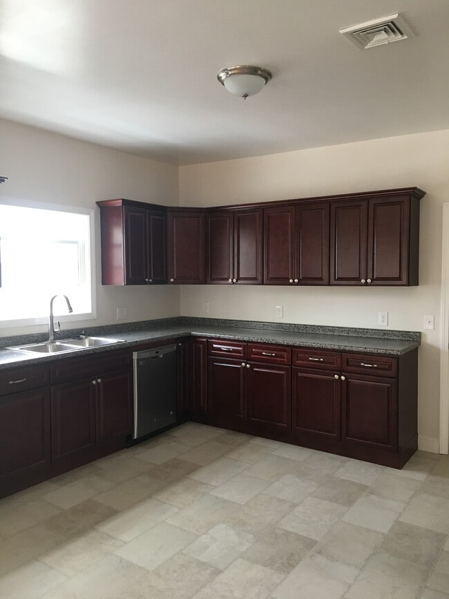 Photo - 22 Gage St Unit 3