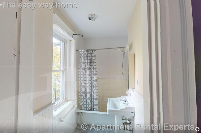 Photo - 11 Gray St Unidad #12