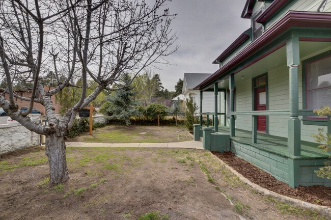 Photo - 114 N Willow St Unit A (Front House)