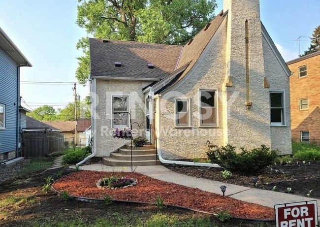 Photo - 2036 Iglehart Ave