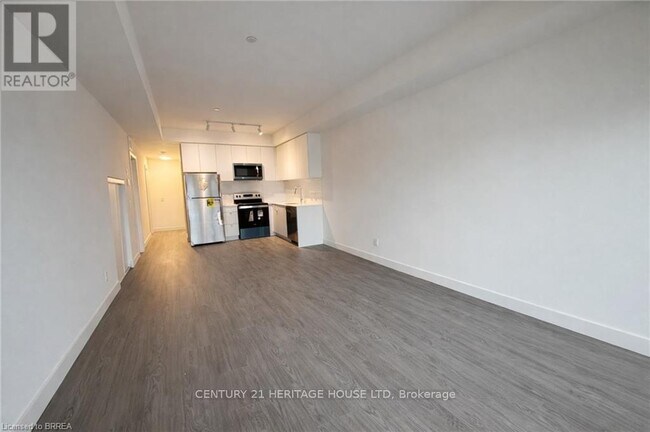 Photo - 16 Melbourne Ave