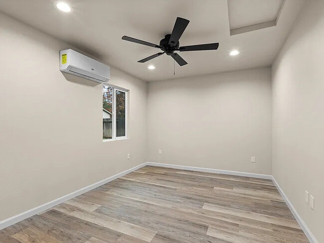 Photo - 1032 Pendegast St