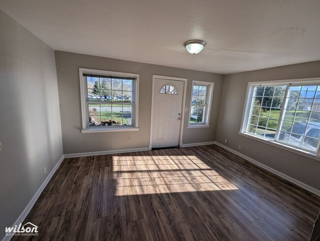 Photo - 2132 Porter St Unit A