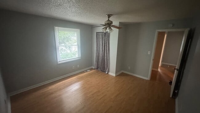 Photo - 204 Avondale Ave Unidad B