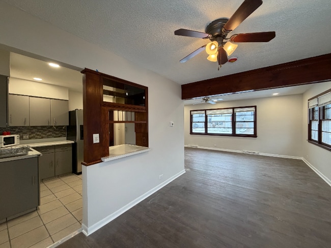 Photo - 3620 42nd Pl