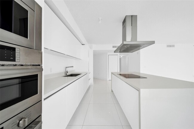 Photo - 300 Sunny Isles Blvd Unit 4-701